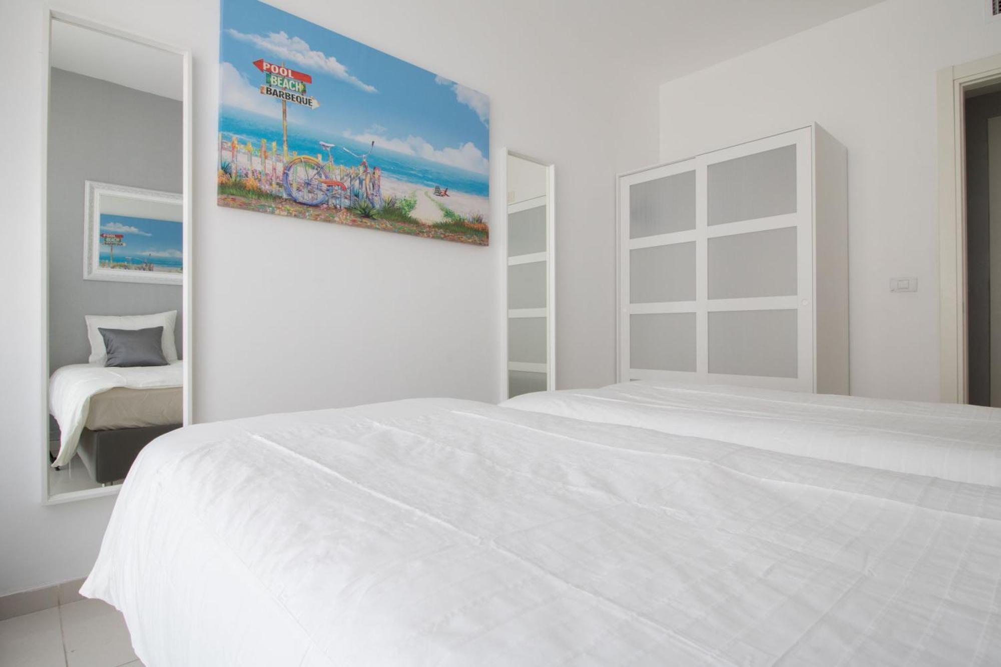 Sweethome26 Luxury Apt Close To The Beach & Free Parking 텔아비브 외부 사진